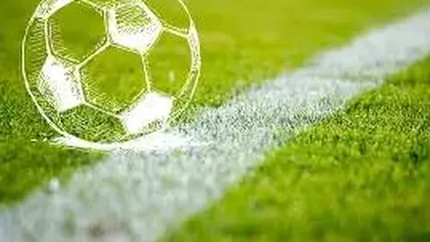 “泰安女兵王璐瑶在九三阅兵中受祖国人民检阅”